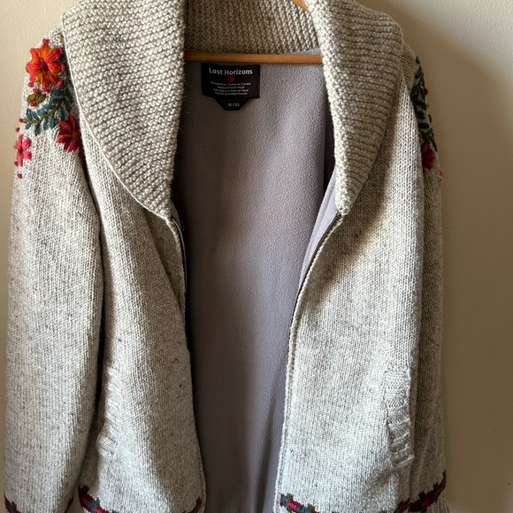 Sundance XL wool fleece lined Sweater cardigan, embroidery deer & flowers - Picture 12 of 13